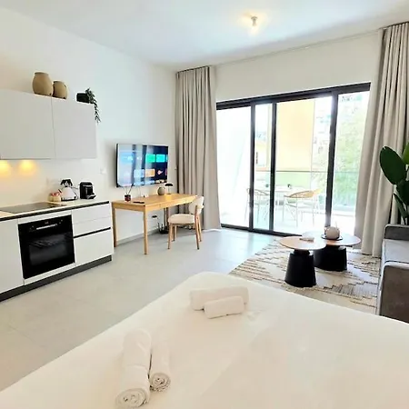 Thalassa Residences Executive *