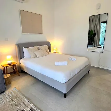 Thalassa Residences Executive Apartament
